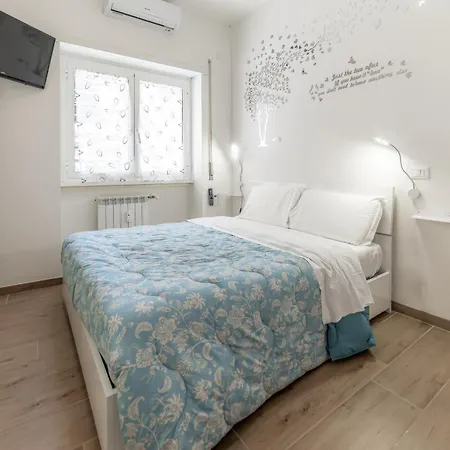 Mary Flat- Metro Garbatella - Wi-fi Apartment *